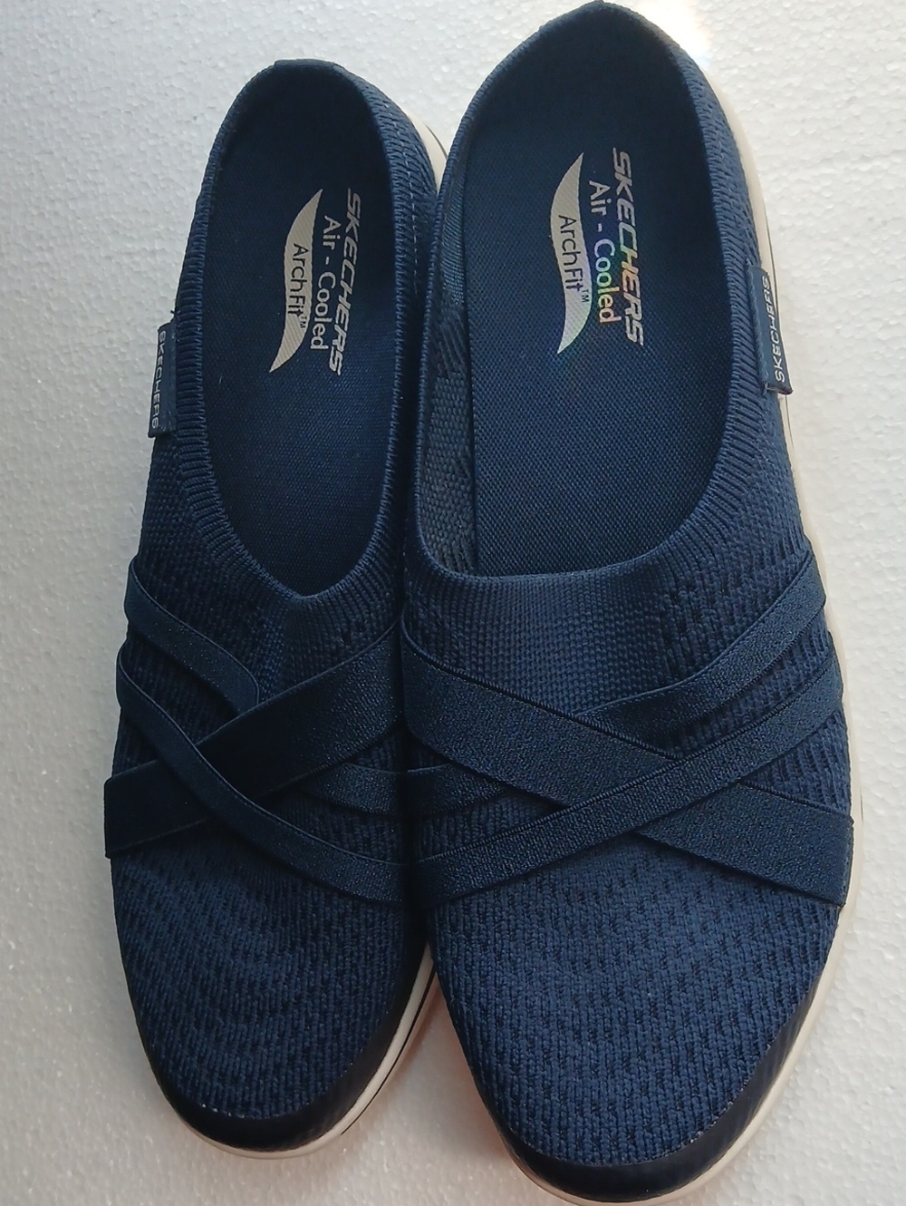 Skechers Archfit Air Cooled Navy Slip-On Knit Casual Loafer Size 9